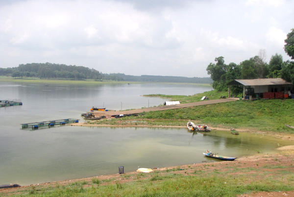 Hồ Sông Mây (huyện Trảng Bom) có dự án sửa chữa, nạo vét trữ nước nhưng chưa triển khai