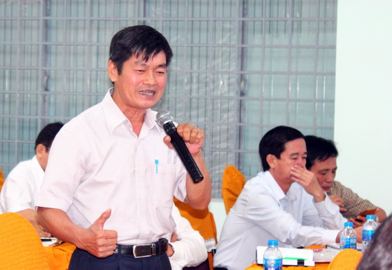 Giám đốc Bệnh viện đa khoa Thống Nhất Phạm Văn Dũng đề xuất giải pháp giữ chân bác sĩ ở bệnh viện công lập.