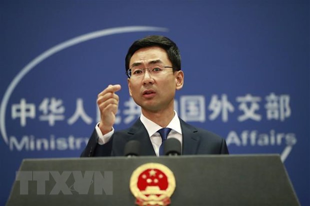 Người phát ngôn Bộ Ngoại giao Trung Quốc Cảnh Sảng. (Ảnh: EPA/TTXVN)