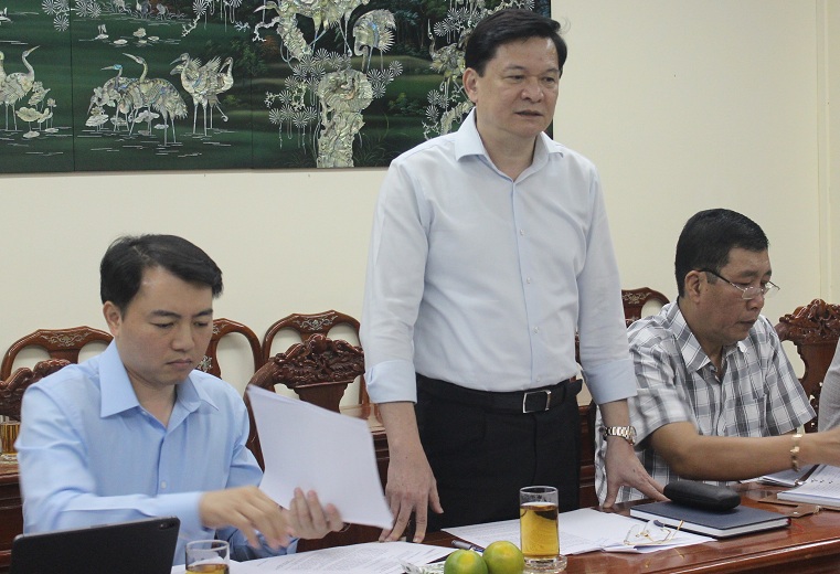 Ông Nguyễn Hồng Long, Phó trưởng Ban chỉ đạo đổi mới và phát triển doanh nghiệp Trung ương phát biểu tại buổi làm việc