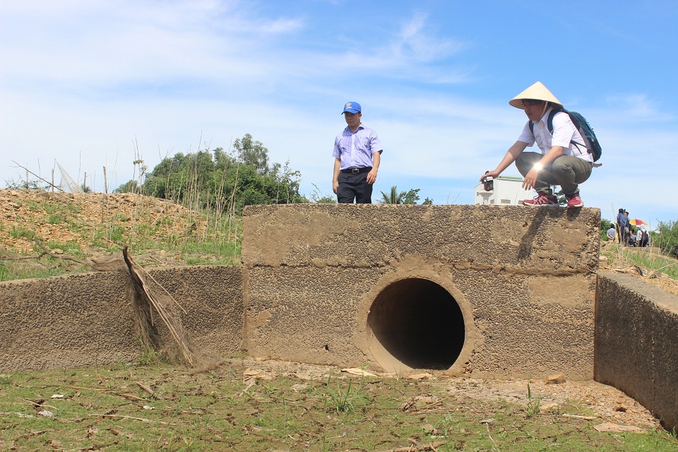 Công ty TNHH AB Mauri Việt Nam cho biết đây là đường ống đã bỏ không sử dụng nữa