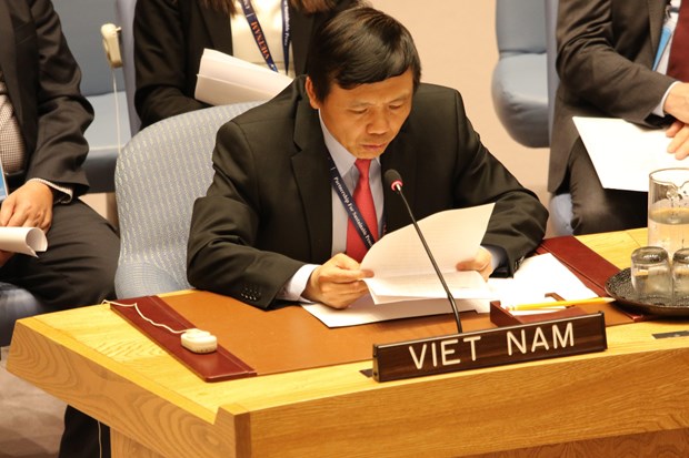 Đại sứ Đặng Đình Quý, Trưởng Phái đoàn đại diện thường trực Việt Nam tại Liên hợp quốc phát biểu tại phiên thảo luận. (Ảnh: Hữu Thanh-TTXVN)