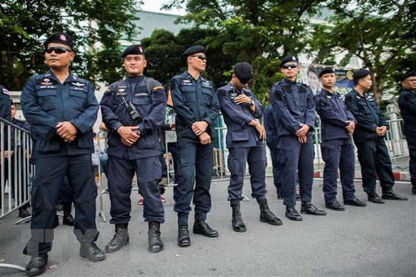 Cảnh sát Thái Lan được triển khai tại thủ đô Bangkok. (Nguồn: AFP/TTXVN)