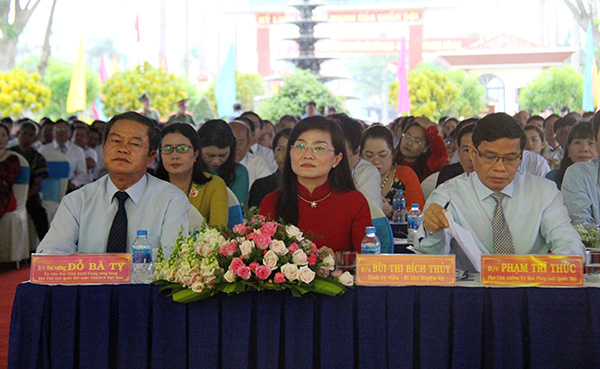 Phó chủ tịch Quốc hội, đại tướng Đỗ Bá Tỵ đến tham dự buổi lễ.