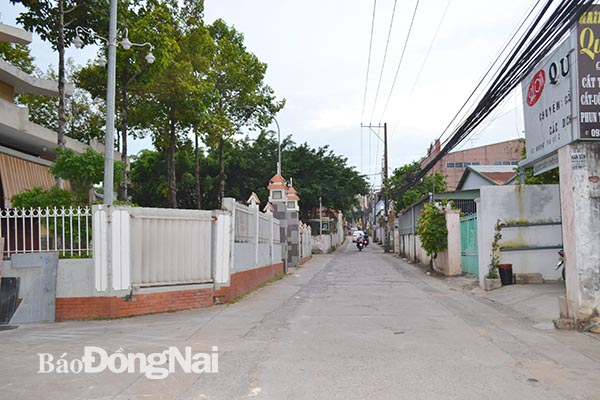 Nhiều tuyến đường trong khu dân cư ở phường Hố Nai (TP.Biên Hòa) được xây dựng từ nguồn đóng góp của bà con giáo dân