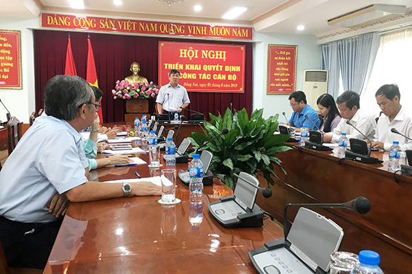 Đồng chí Phó bí thư thường trực Tỉnh ủy Hồ Thanh Sơn, phát biểu tại hội nghị.