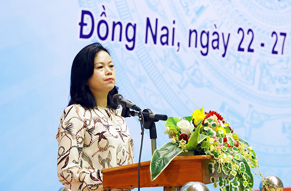 Bà Vũ Thị Chiên, Phó vụ trưởng Vụ TDTT quần chúng - Tổng cục TDTT phát biểu khai giảng lớp tập huấn