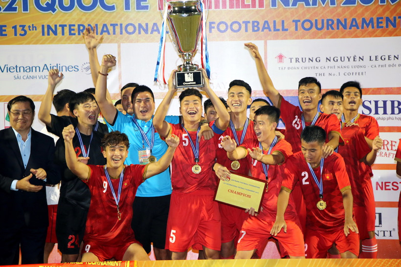 U.21 Việt Nam vô địch ngoạn mục