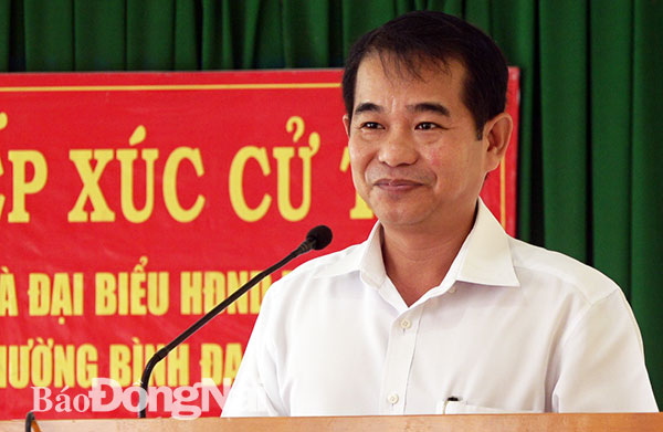 Trưởng Ban Tuyên giáo Tỉnh ủy Thái Bảo tiếp thu và trả lời ý kiến cử tri phường Bình Đa