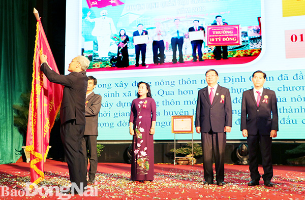 Đồng Nai có 9 huyện, thành phố được tặng Huân chương Độc lập hạng 3 của Chủ tịch nước về thành tích xuất sắc trong phong trào thi đua cả nước chung sức xây dựng nông thôn mới