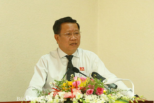 Giám đốc Sở Nông nghiệp - phát triển nông thôn Huỳnh Thành Vinh trả lời về vấn đề dịch tả heo châu Phi