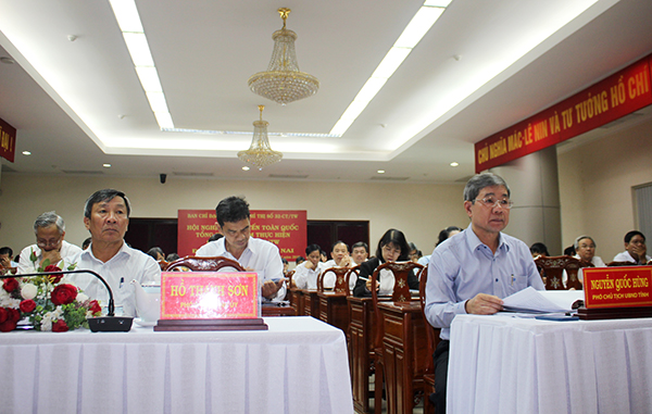 Đại diện lãnh đạo Tỉnh ủy, UBND tỉnh tham dự hội nghị trực tuyến tại điểm cầu Đồng Nai