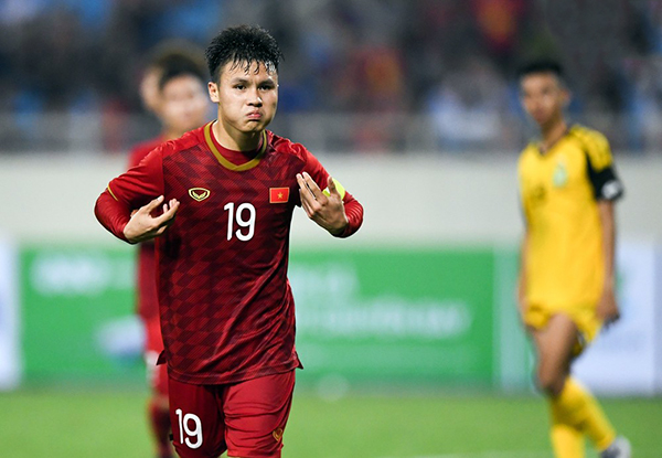 Quang Hải là cầu thủ Việt Nam xuất sắc nhất 2019