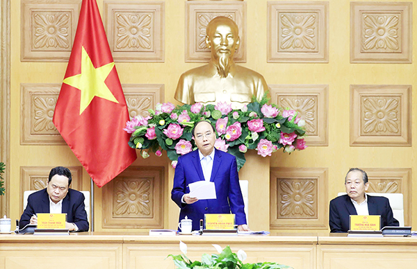 Thủ tướng Nguyễn Xuân Phúc, Trưởng Tiểu ban Kinh tế - xã hội phát biểu tại phiên họp. Ảnh: TTXVN