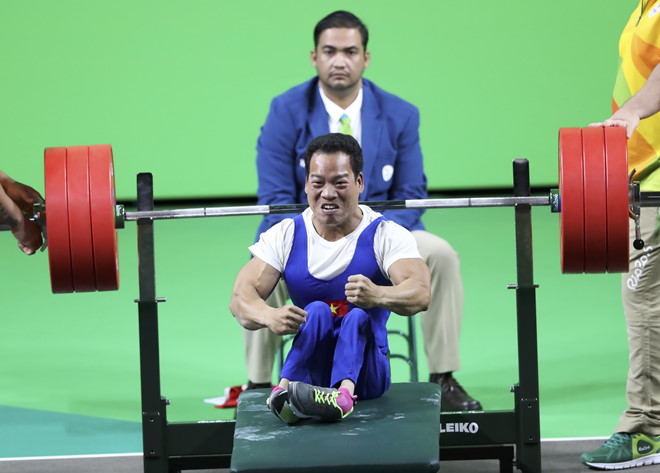 Nhà vô địch Paralympic Lê Văn Công cùng các VĐV thể thao người khuyết tật Việt Nam bị ảnh hưởng lớn vì ASEAN Para Games hoãn nhiều lần