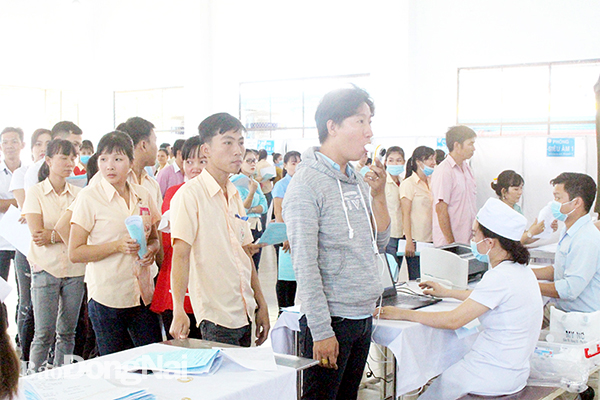 Công ty TNHH Dona Pacific (H.Trảng Bom) tổ chức khám sức khỏe cho người lao động