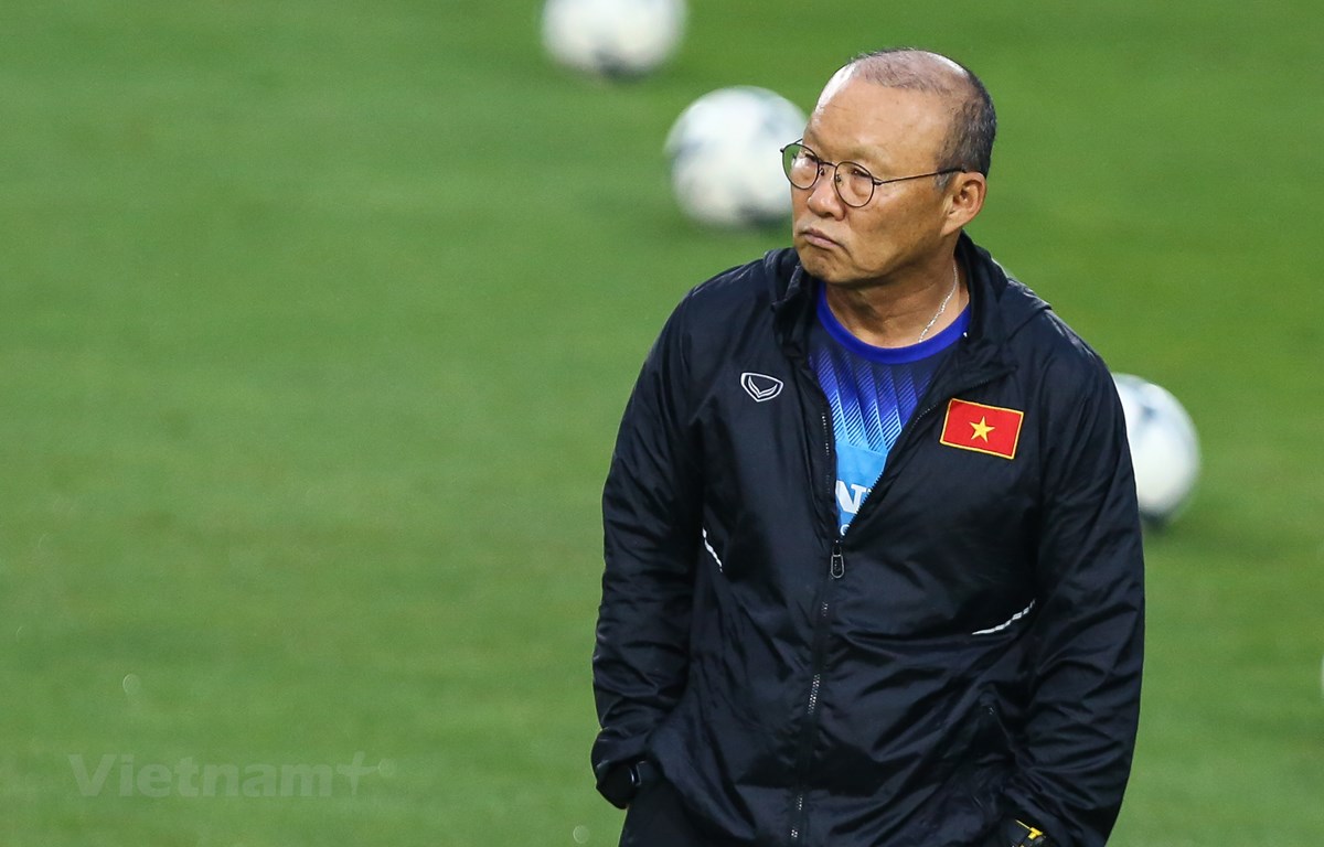Huấn luyện viên Park Hang-seo không bị cấm chỉ đạo ở AFF Cup 2020. Ảnh: TTXVN