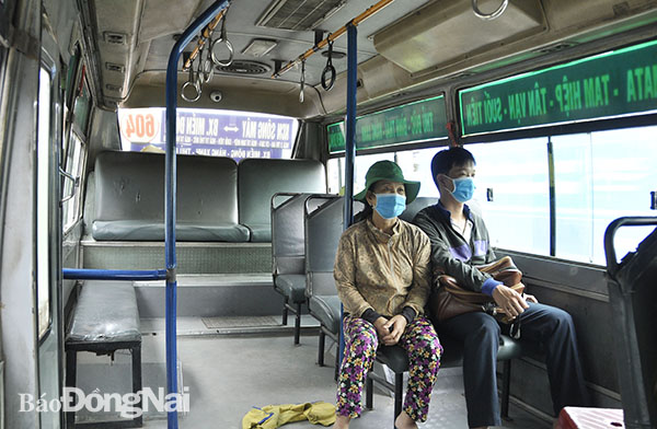Chuyến xe buýt 604 từ huyện Định Quán đi TP.HCM chỉ có 2 hành khách đi lại
