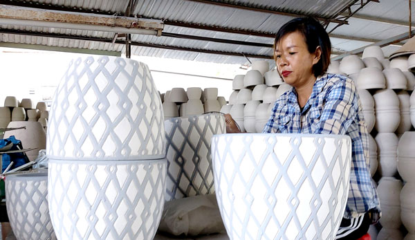 Sản phẩm gốm Đồng Nai được tiêu thụ trong nước và xuất khẩu ra nhiều nước trên thế giới