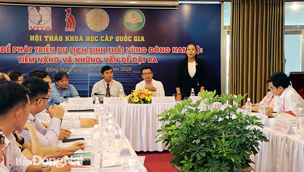 Phó giám đốc Sở VHTTDL Nguyễn Thị Mộng Bình phát biểu tại hội thảo