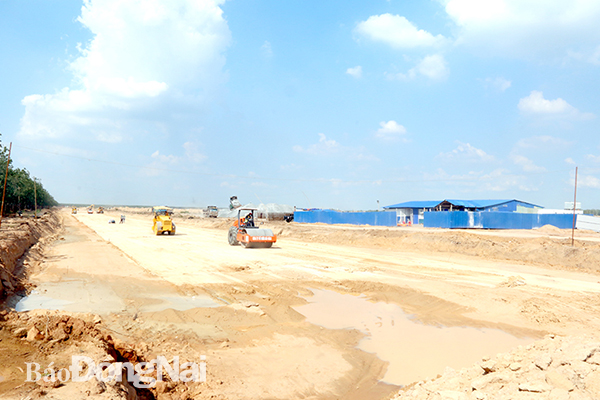 Thi công xây dựng các công trình hạ tầng kỹ thuật tại khu tái định cư Lộc An - Bình Sơn