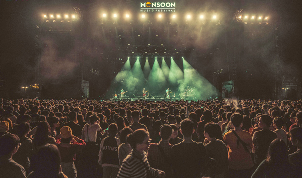 Một buổi biểu diễn âm nhạc được đầu tư và tổ chức công phu. Ảnh: Monsoon Music Festival