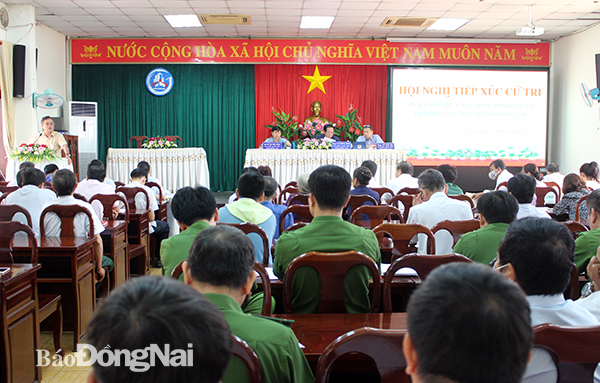 Hội nghị tiếp xúc cử tri sau kỳ họp thứ 9, Quốc hội khóa XIV tại UBND H.Trảng Bom