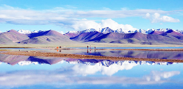 Hồ Namtso. Ảnh: tibetdiscovery.com (Theo Báo Tin tức) 