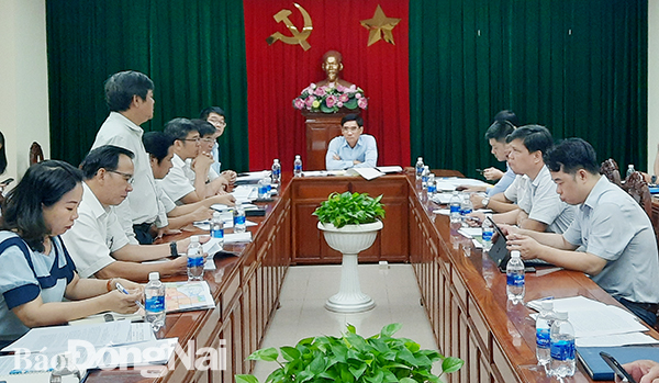  Buổi họp của lãnh đạo tỉnh với ngành điện lực