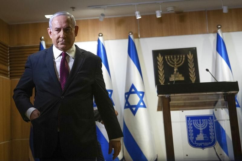 Quốc hội Israel đã giải tán sau khi liên minh cầm quyền của Thủ tướng Netanyahu và Bộ trưởng Quốc phòng Benny Gantz không thông qua được ngân sách trước thời hạn chót đêm 22-12. Nguồn: AP