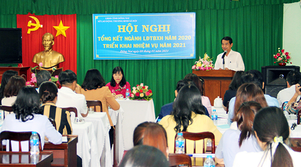 Phó chủ tịch UBND tỉnh Thái Bảo phát biểu chỉ đạo tại hội nghị tổng kết năm 2020 và triển khai nhiệm vụ năm 2021 của Sở LĐ-TBXH