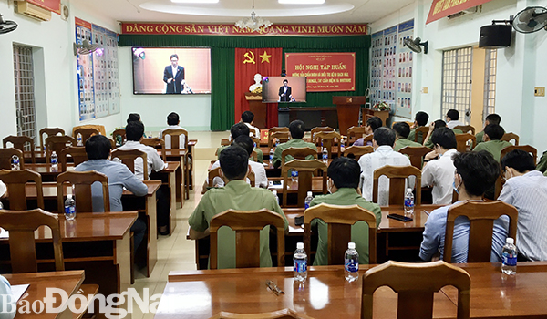 Chạy đua với thời gian, quyết liệt phòng chống sự lây lan của virus SARS-CoV-2