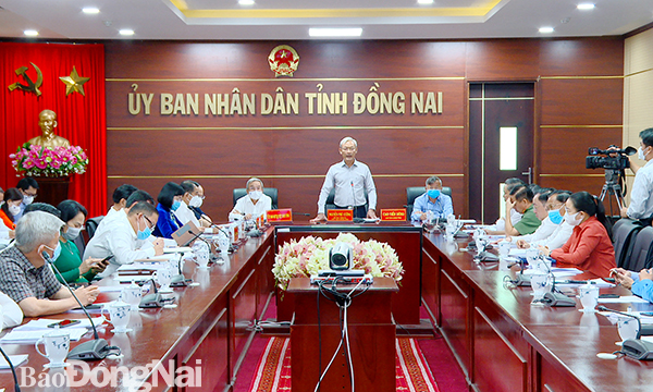 Bí thư Tỉnh ủy Nguyễn Phú Cường kết luận tại cuộc họp. (ảnh: Khánh Lộc).
