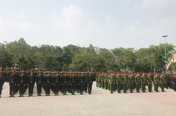 Gần 2.000 chiến sĩ mới tham gia khóa huấn luyện