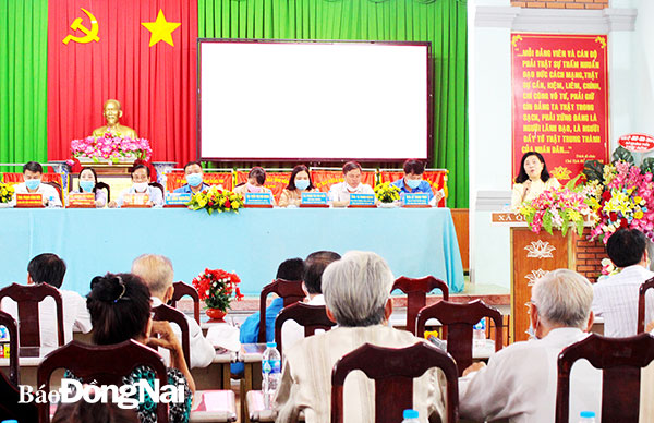 Những người ứng cử đại biểu HĐND tỉnh, huyện nhiệm kỳ 2021-2026 tiếp xúc với cử tri H.Trảng Bom