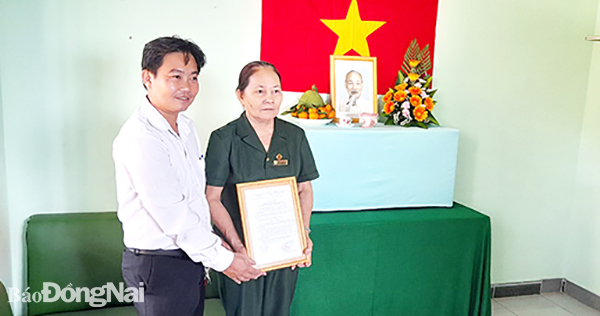 Trao quyết định tặng nhà tình nghĩa cho cựu thanh niên xung phong có hoàn cảnh khó khăn tại H.Xuân Lộc
