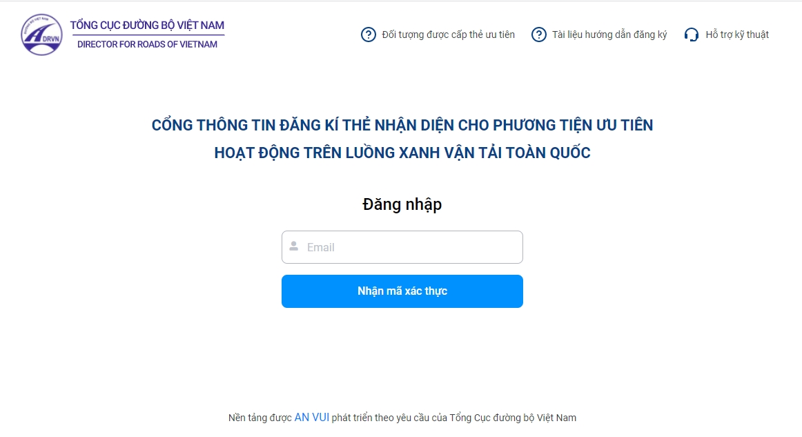 Giao diện thực hiện việc cấp mã QR “luồng xanh” tại trang web: luongxanh.drvn.gov.vn