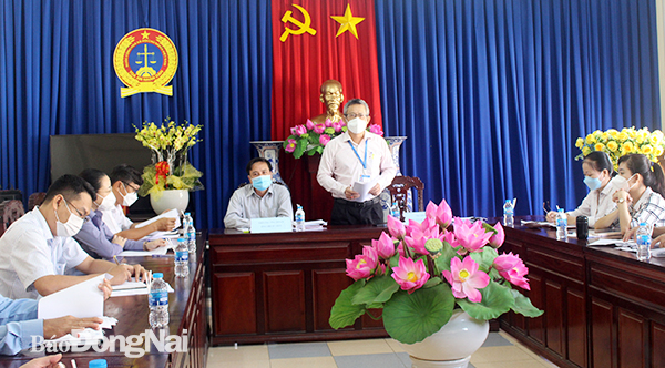 Trưởng ban pháp chế HĐND tỉnh Tạ Quang Trường phát biểu tại buổi giám sát