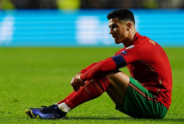 Cristiano Ronaldo sẽ phải cùng Bồ Đào Nha thi đấu play-ff