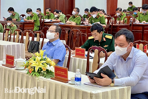  Lãnh đạo Tỉnh uỷ, UBND tỉnh dự Hội nghị tại điểm cầu tỉnh Đồng Nai.