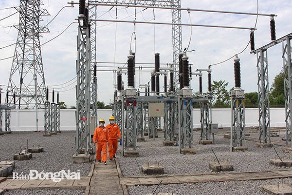 Công trình trạm biến áp 110kV Định Quán 2 chính thức đi vào vận hành. Ảnh: H.Lộc