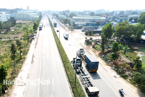 Đoạn Bình Chuẩn - Tân Vạn, thuộc dự án Đường vành đai 3 - TP.HCM dài 16,7km đã được tỉnh Bình Dương đầu tư, đưa vào khai thác Ảnh: P.TÙNG