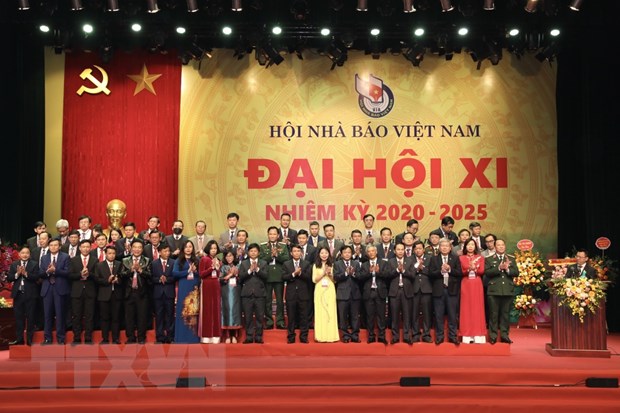 Ban chấp hành Hội Nhà báo Việt Nam khóa XI, nhiệm kỳ 2020-2025 gồm 52 đồng chí ra mắt đại hội