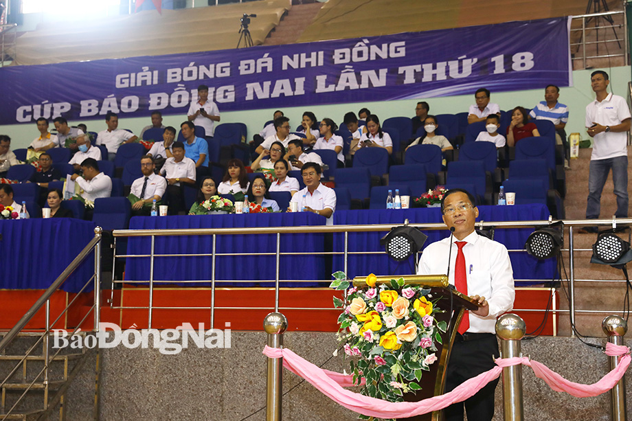 Trưởng Ban Tuyên giáo Tỉnh ủy Phạm Xuân Hà phát biểu tại lễ khai mạc. Ảnh: Huy Anh