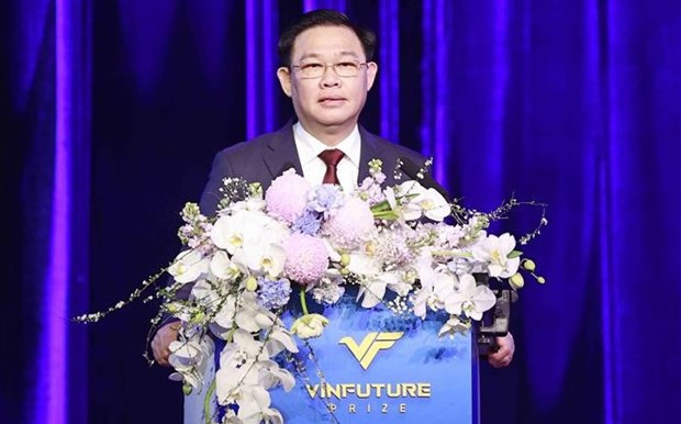 Chairman of the National Assembly Vuong Dinh Hue speaks at the 2022 VinFuture Prize award ceremony in Hanoi on December 20. 