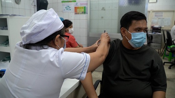 People exposed to the rabies virus should get rabies vaccine soon