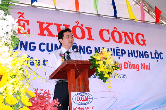         Phó chủ tịch Võ Văn Chánh phát biểu tại buổi lễ.
