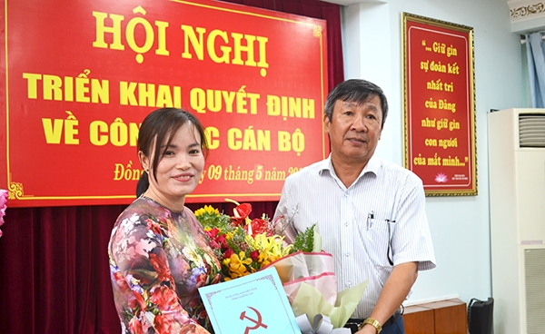 Đồng Chí Nguyễn Thị Hồng Trang Giữ Chức Phó Chánh Văn Phòng Tỉnh Ủy - Báo  Đồng Nai Điện Tử
