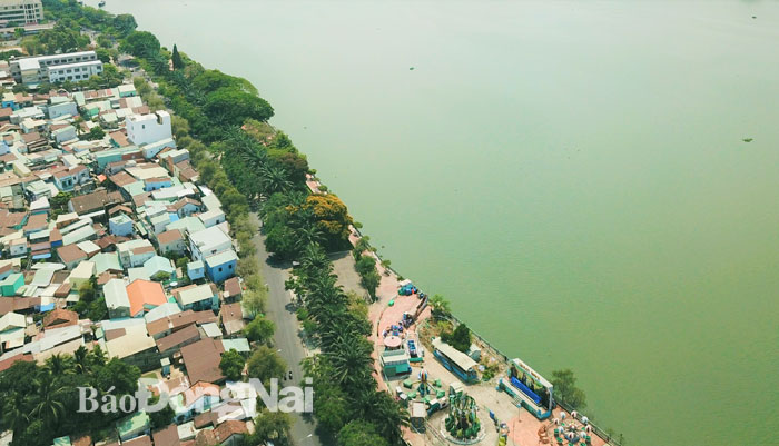 Việc xây dựng tuyến công viên dọc hai bờ sông Đồng Nai sẽ giúp bảo vệ môi trường và tạo không gian cảnh quan đô thị Biên Hòa. Ảnh: P.TÙNG