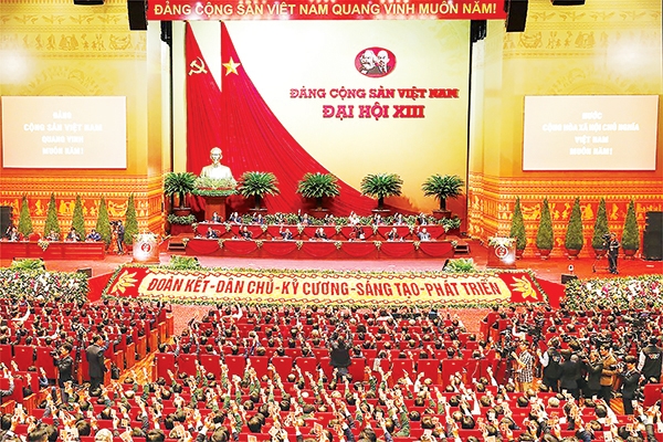 Đảng Cộng sản Việt Nam luôn xứng đáng với niềm tin yêu của nhân dân và sự giao phó của lịch sử. Trong ảnh: Quang cảnh Đại hội Đại biểu toàn quốc lần thứ XIII của Đảng. Ảnh: Công Nghĩa